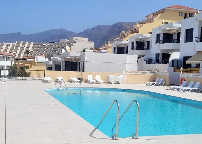 Oceanfront Beach Apartment La Arena